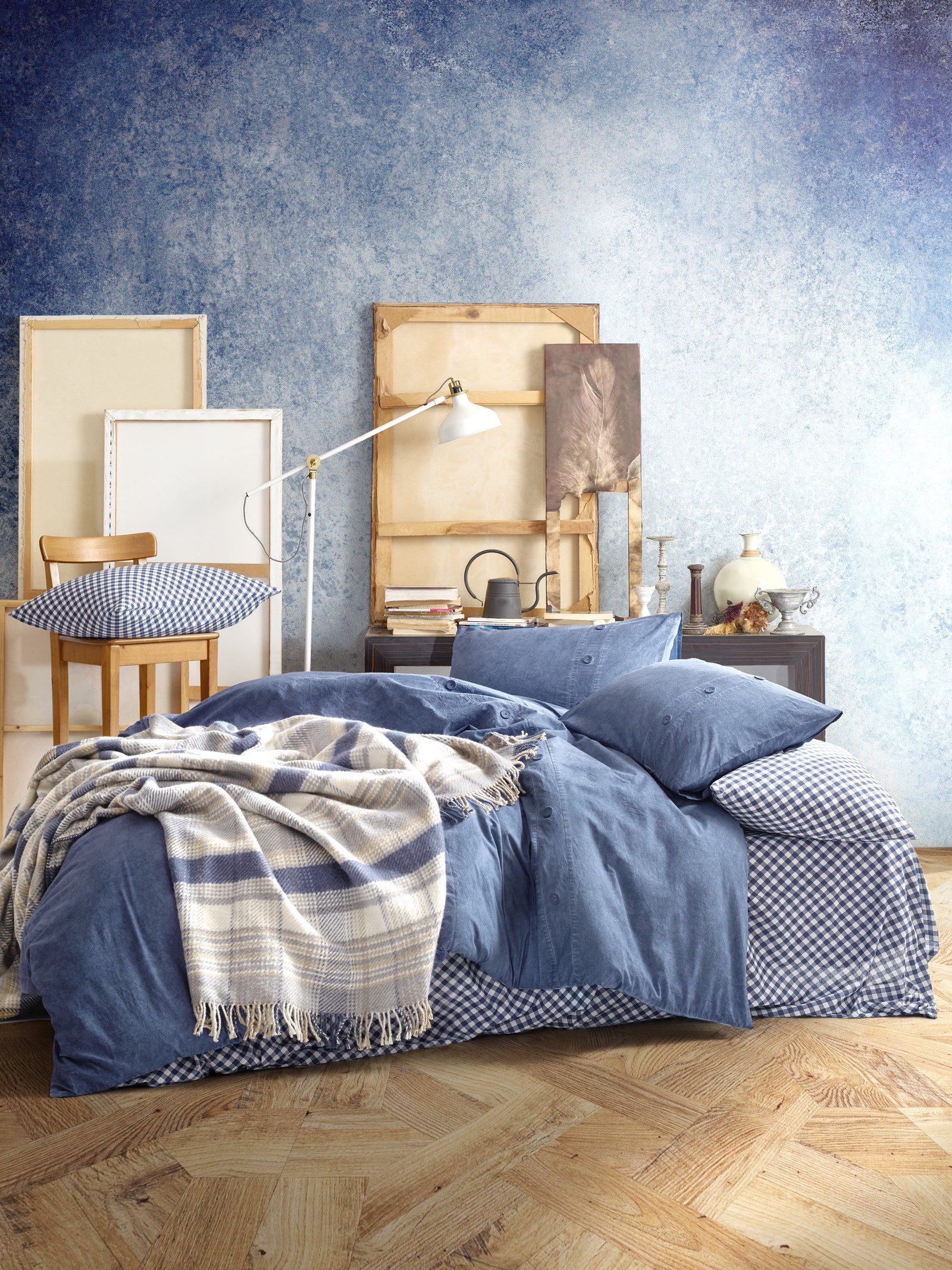 

Комплект постельного белья + плед Cotton Box Ранфорс Denim Lacivert 200х220
