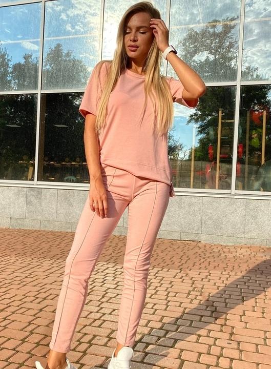 

Спортивный костюм G&M k-70854 - Размер цвет розовый, Спортивный костюм G&M k-70854 46-48 Размер цвет розовый