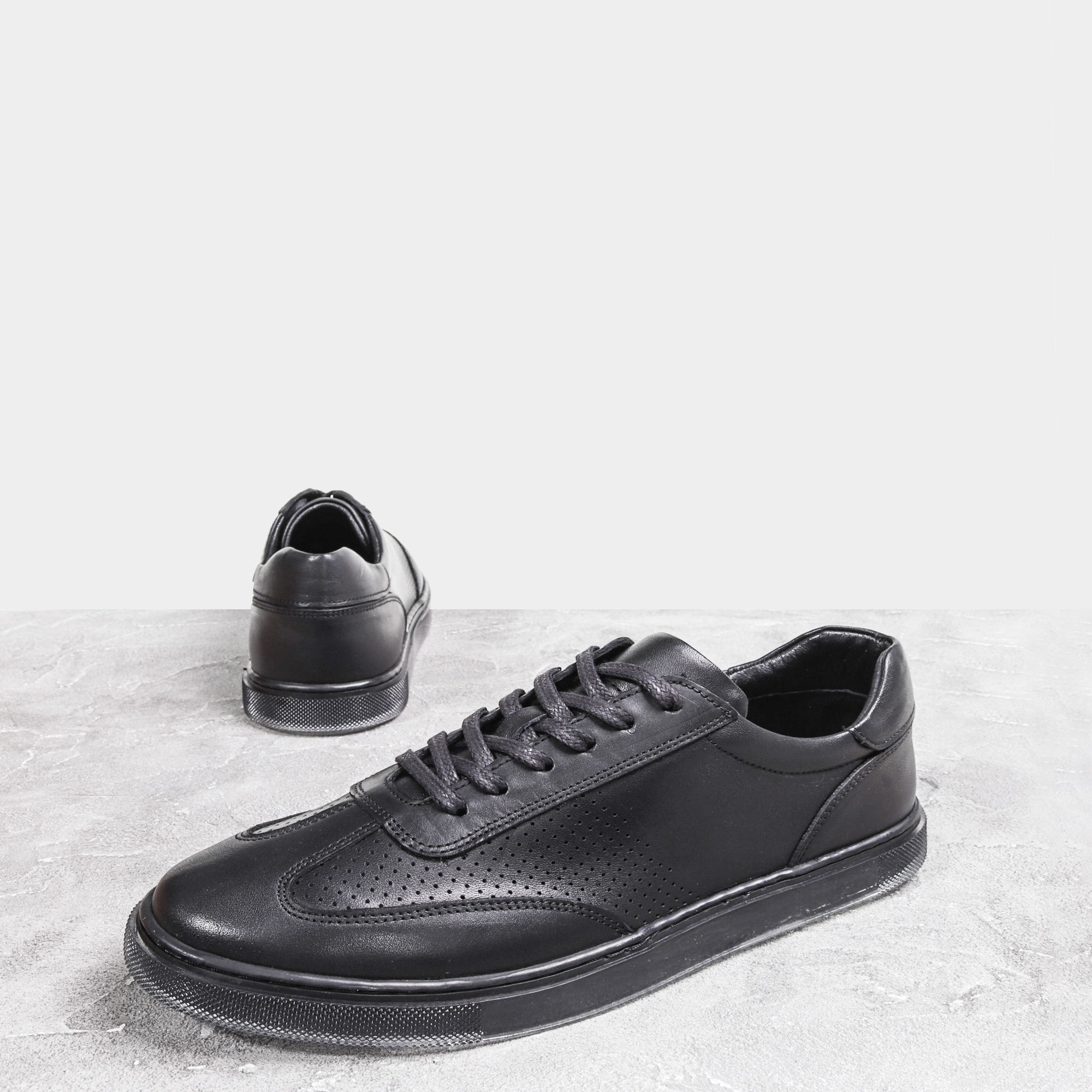 

Кеди Respect 44 Чорний 9512-2011 BLACK