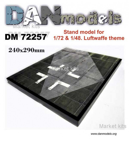 

Подставка для моделей авиации. Тема: Люфтваффе, 2 МВ (290x240 мм) 1:72 DAN models (DAN72257)