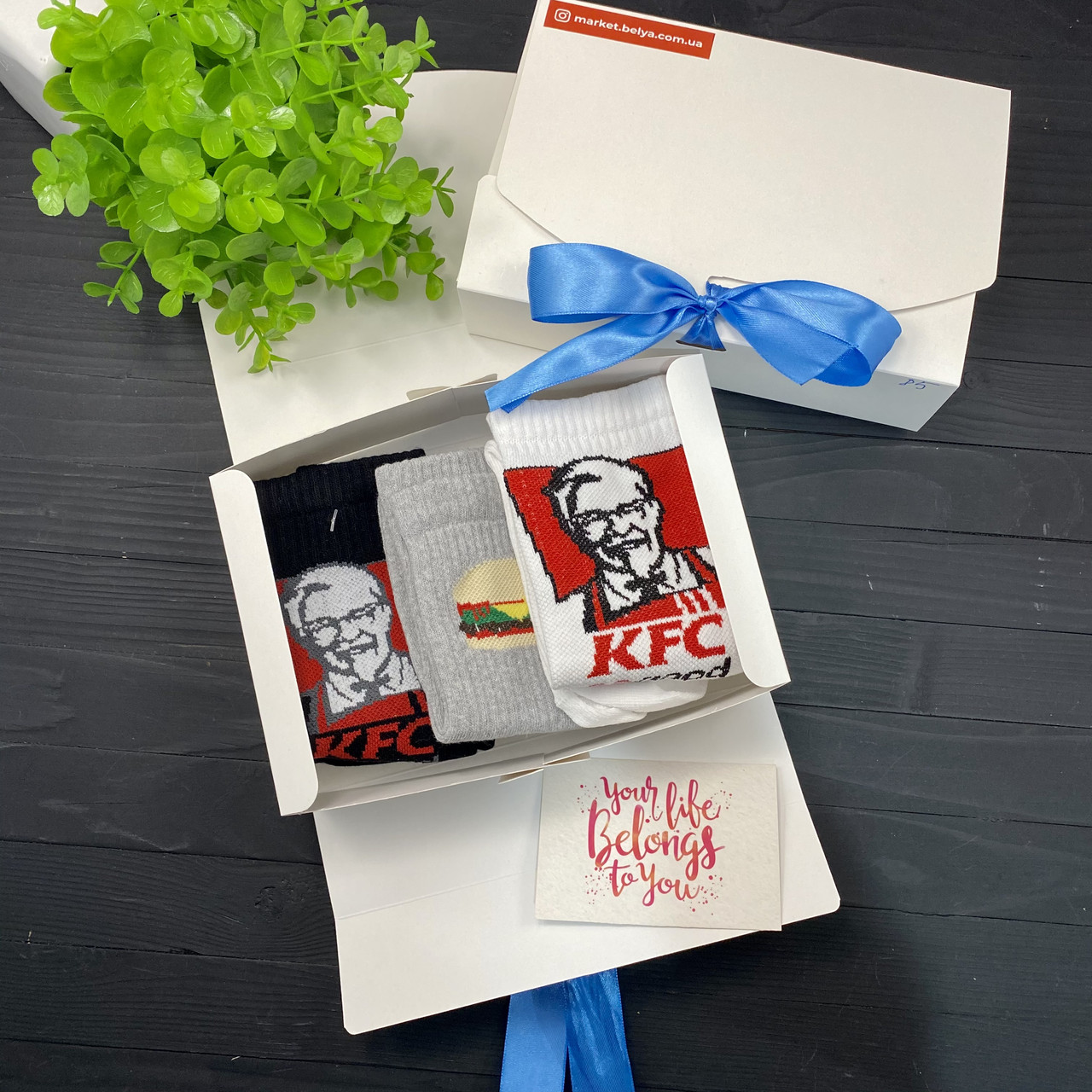 

Подарочный набор мужские носки 3 шт KFC черные, KFC белые, Бургер One size LOMM BOX 84 (3173)