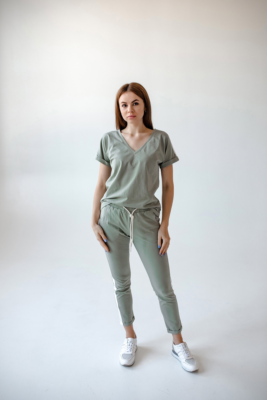 

Футболка Wear me с V вирезом S Оливка 1w/88/64