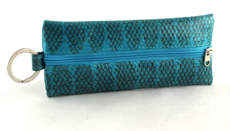 

Ключница на молниии из кожи змеи (N-8211 Turquoise) синий