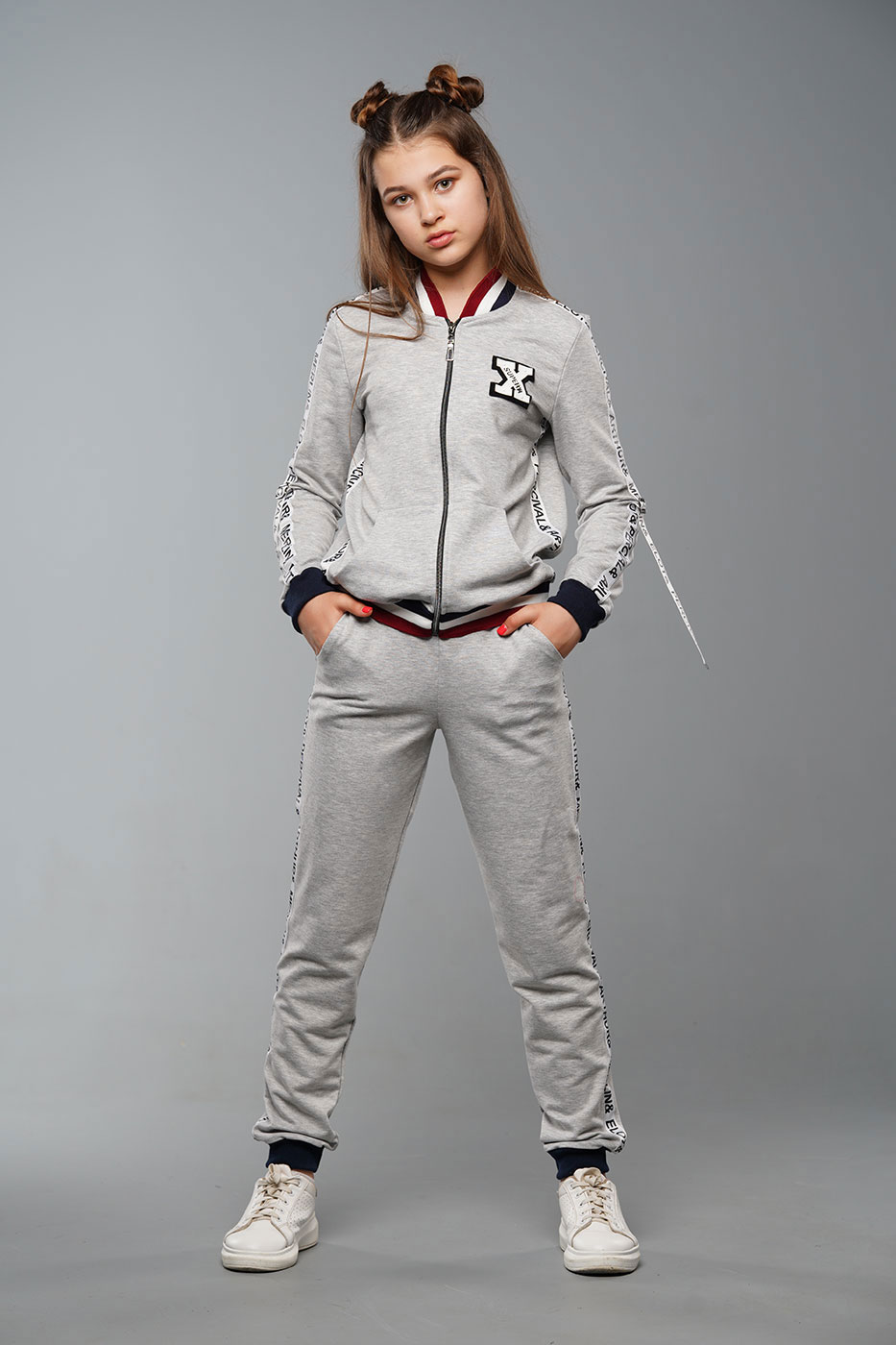 

Спортивный костюм Tiaren Helen 140 см Серый