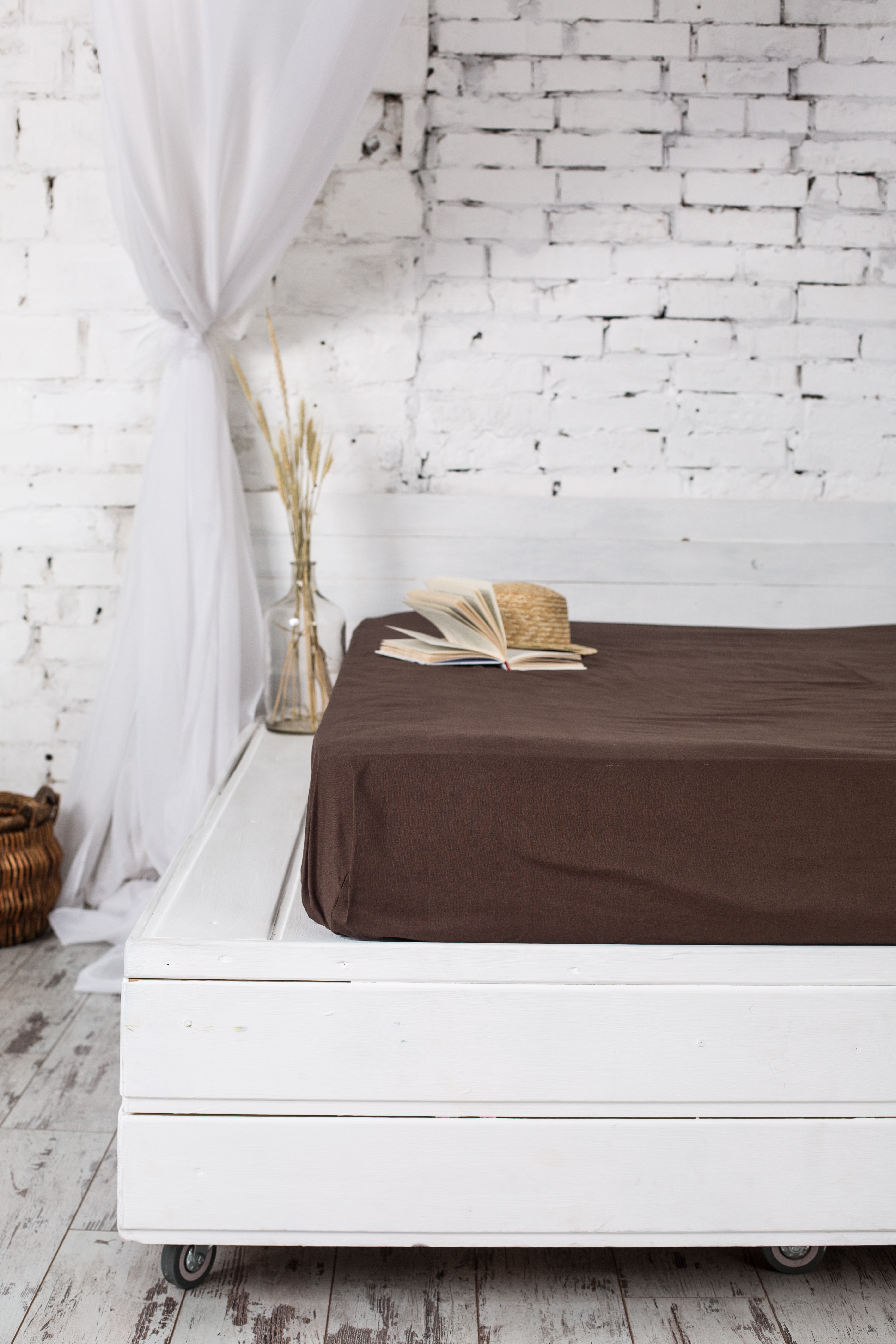 

Простынь на резинке Novita Palm Brown 200х200 см (200*200 рис.00-0235 PALM Brown)