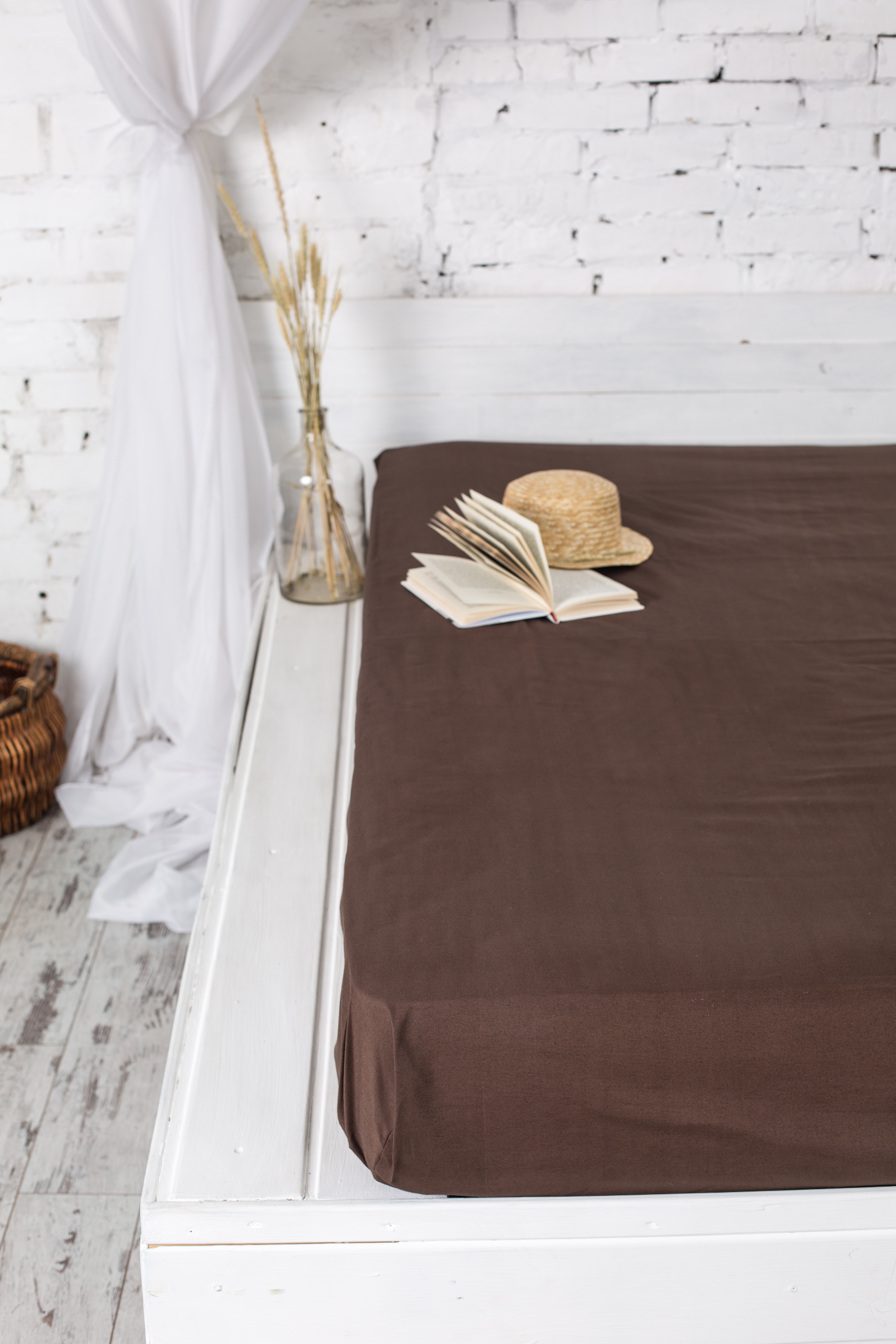 

Простынь на резинке Novita Pale Brown 140х200 см (140*200 рис.00-0228 Pale Brown)