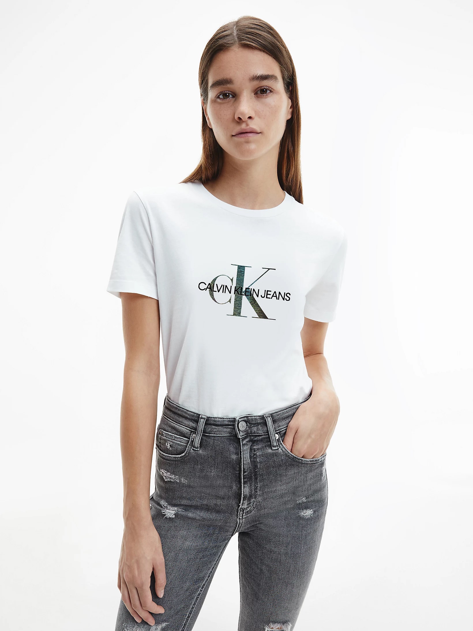 

Футболка Calvin Klein Jeans Reflective Monogram Tee J20J215316-YAF L Bright White