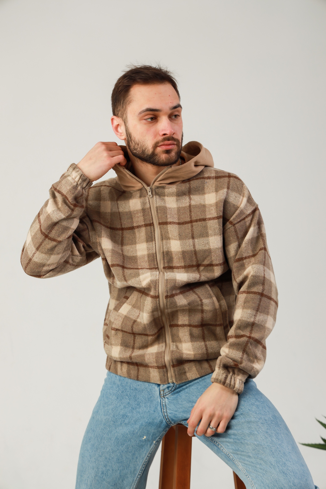 

Мужская ветровка Fashion Man BD02015640 кемел в клетку рXL