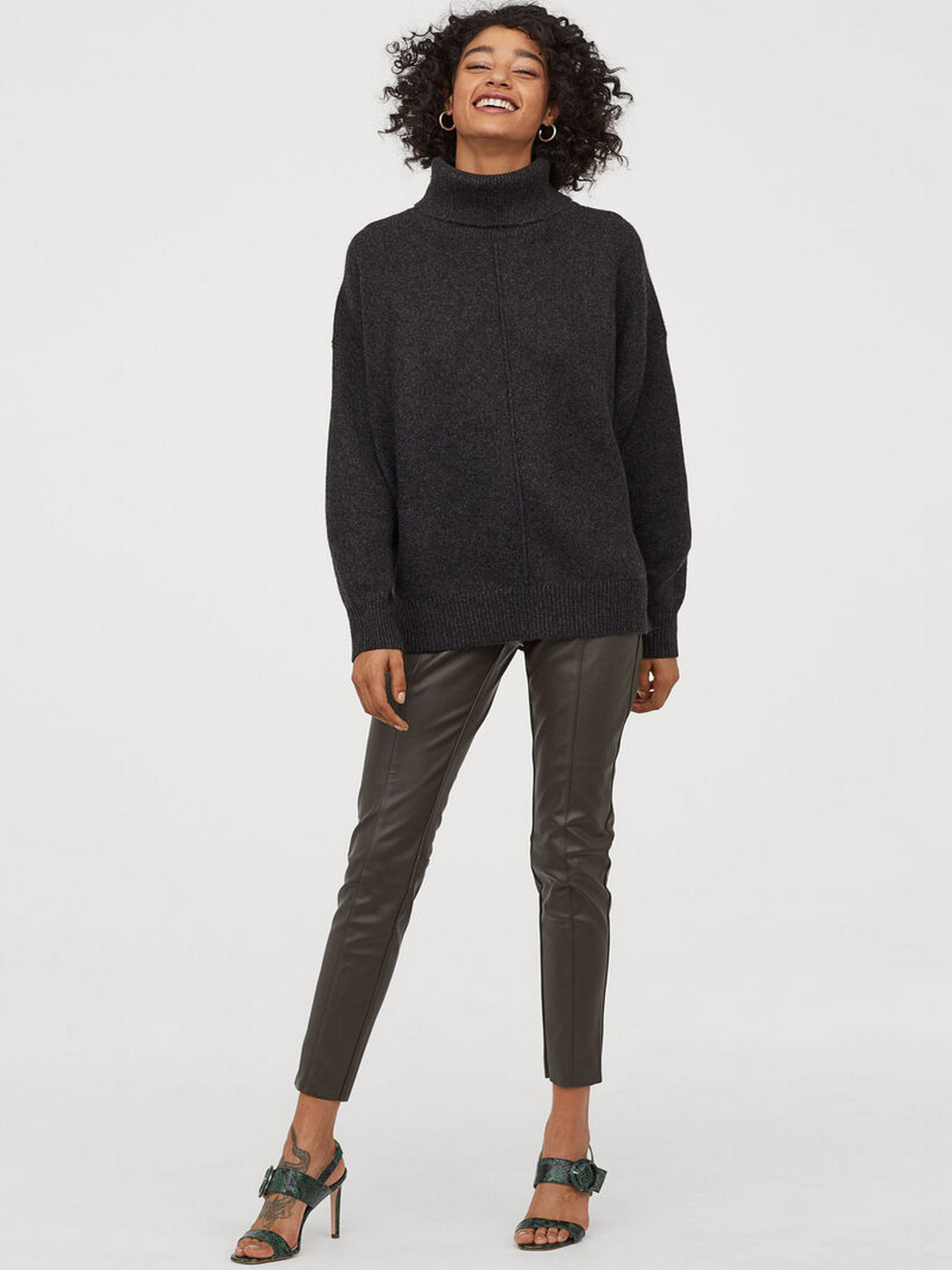 

Свитер H&M 0754323-0 XS Серый