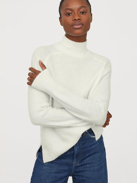 

Свитер H&M 0795885-0 S Белый