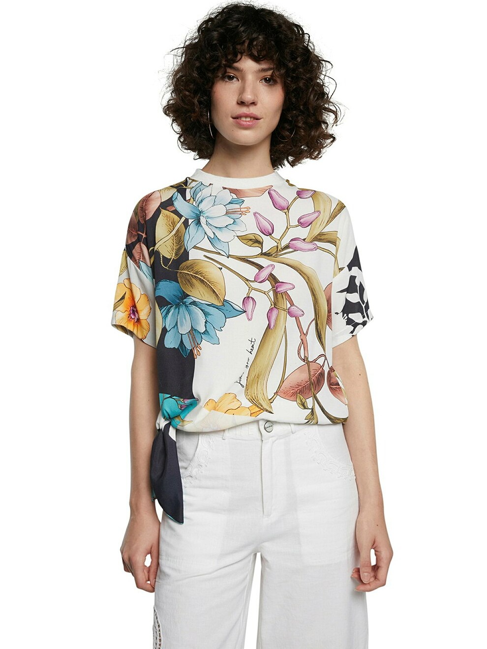 

Футболка Desigual 21SWBW24-5000 L