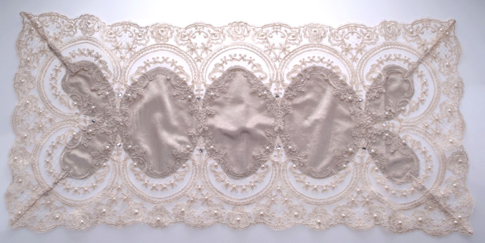 

Салфетка Blumarine 40*210 45_90_velur