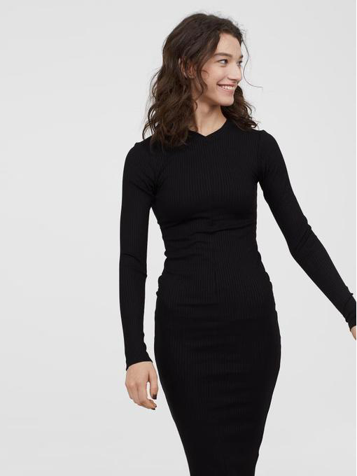 

Платье H&M 0695929-8 44 Черное