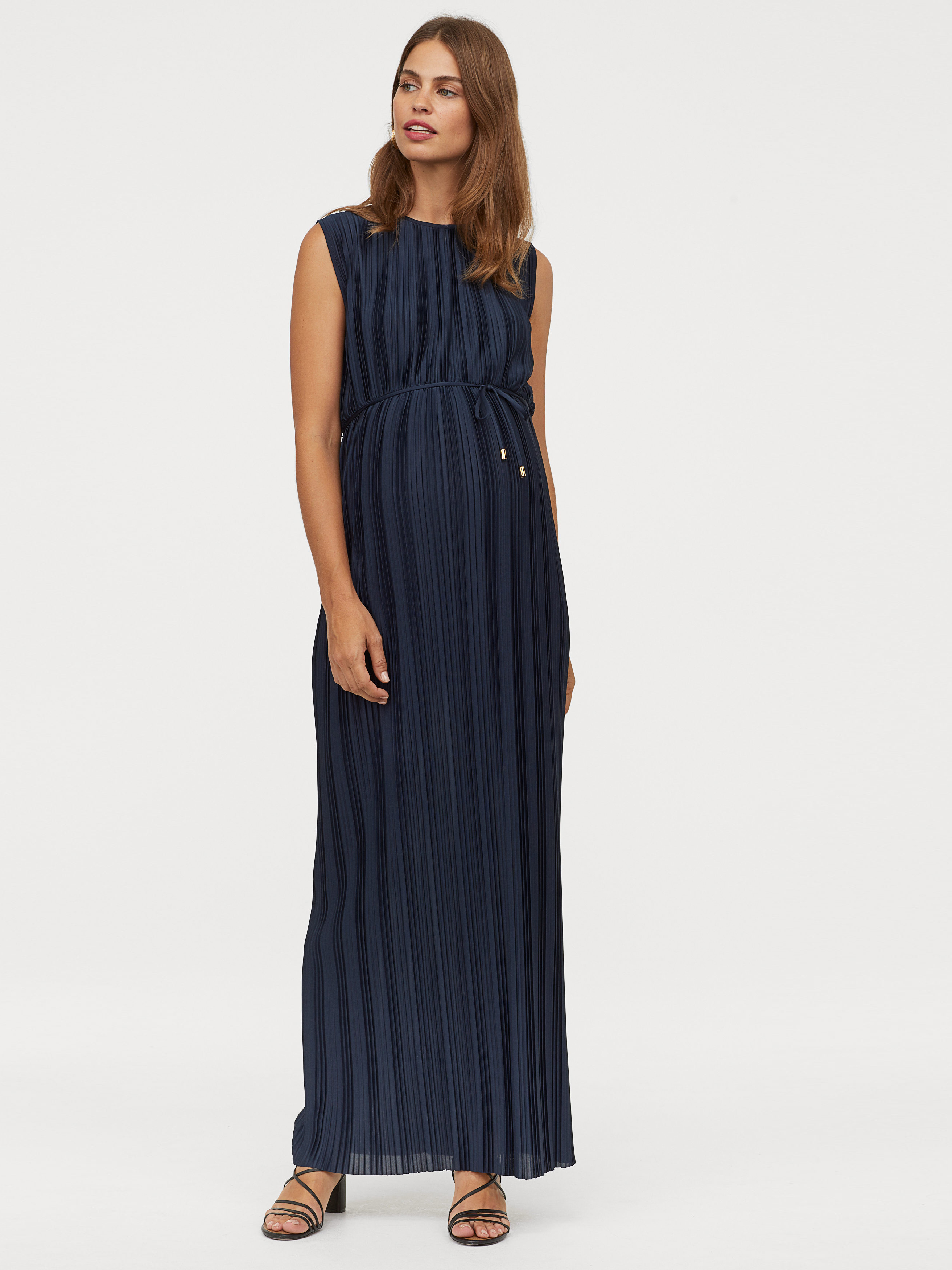 

Платье H&M 0835981-0  Темно-синее, Платье H&M 0835981-0 L Темно-синее