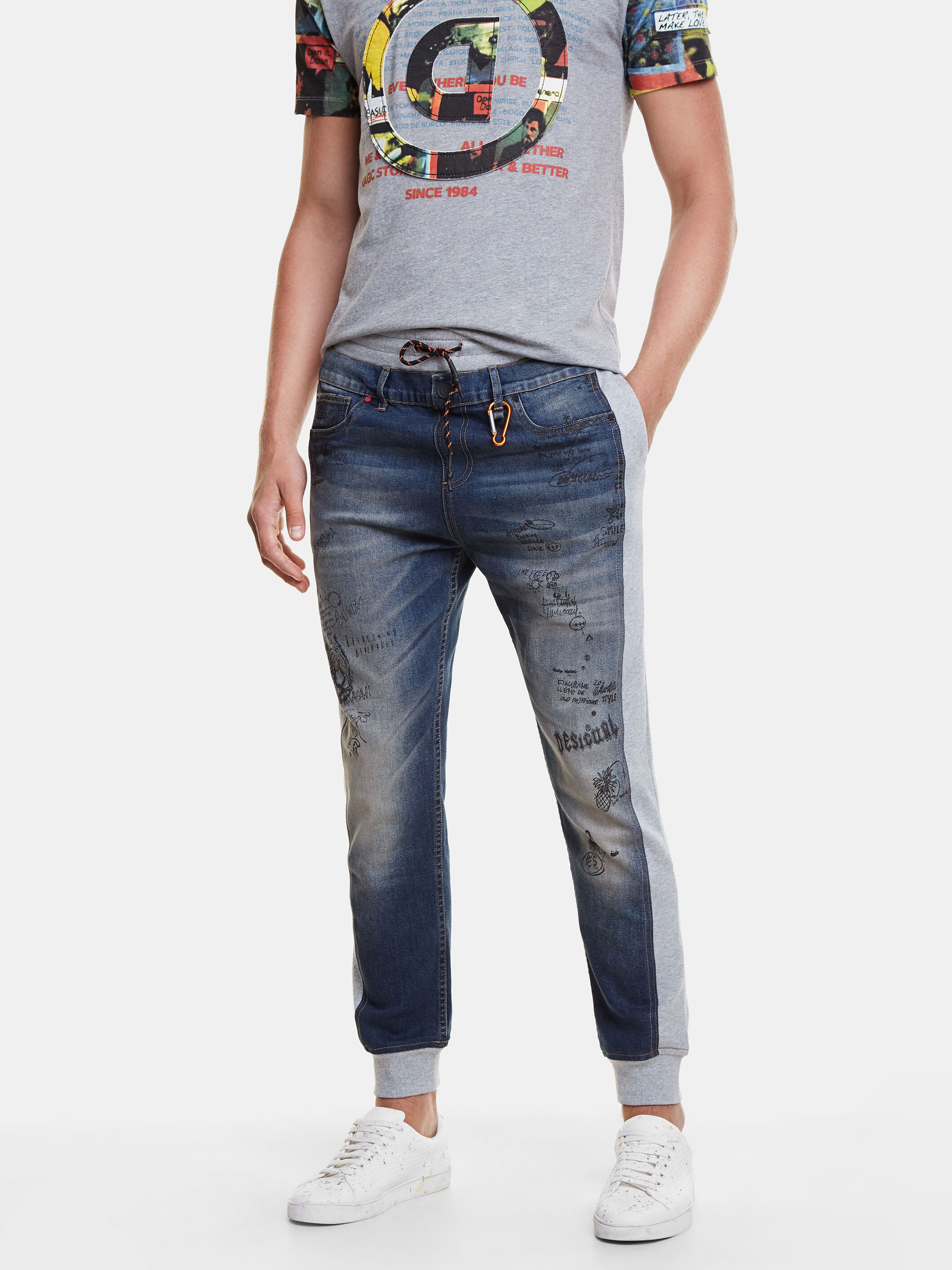

Джинсы Desigual 20SMDD03-5053 38