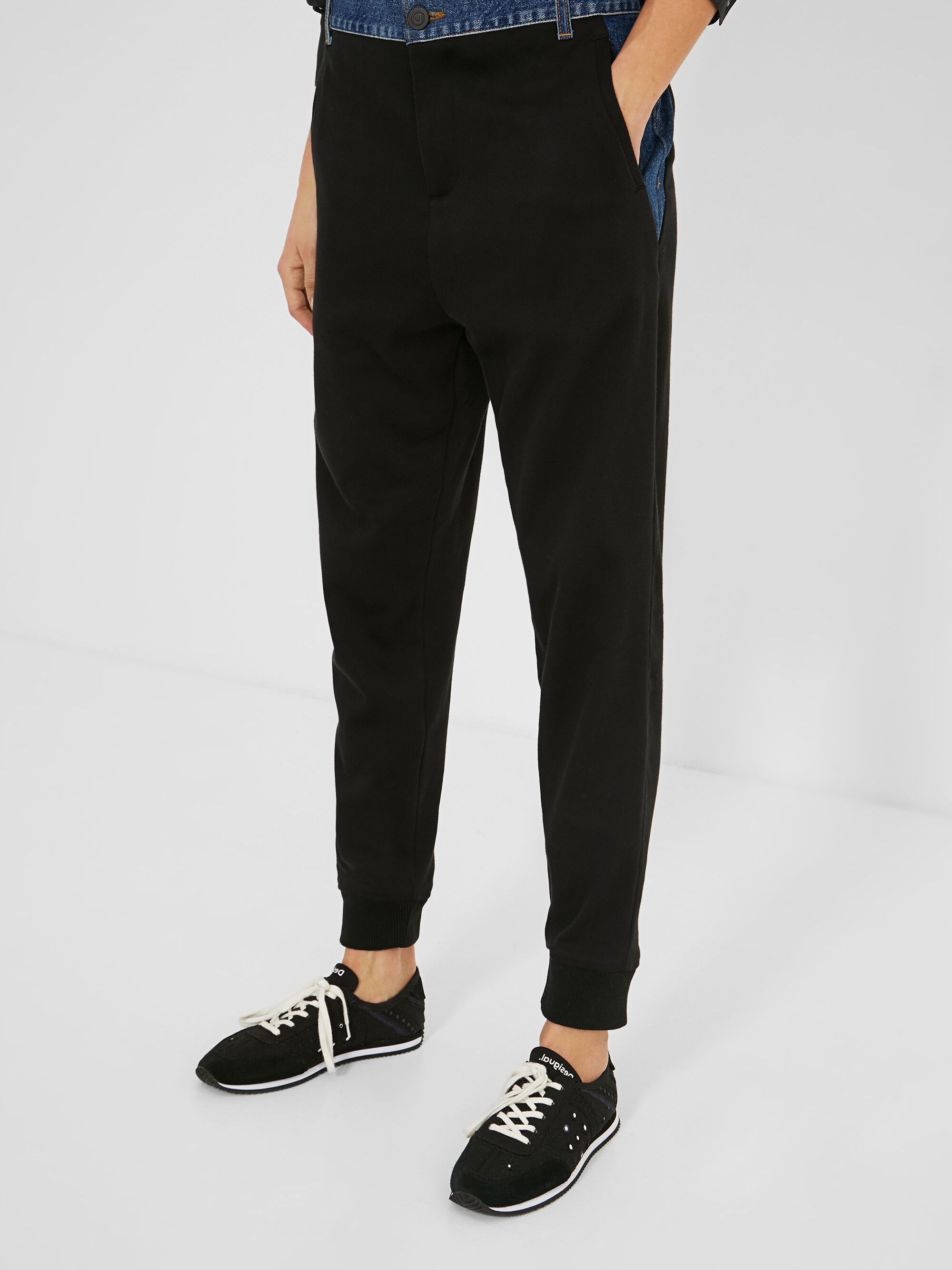 

Брюки Desigual 21SWPW17-2000 S