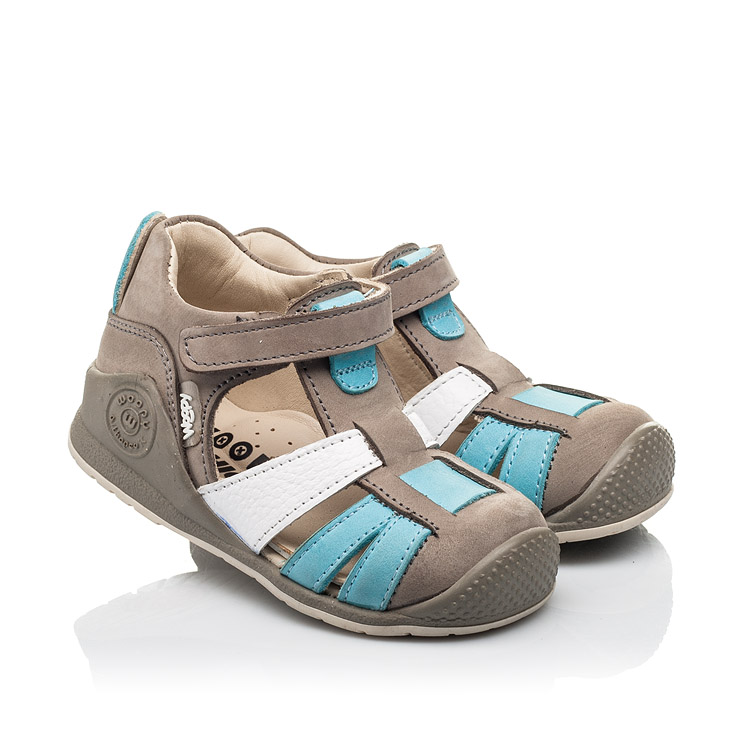 

Закрытые босоножки Woopy Fashion 23 серый (8006)