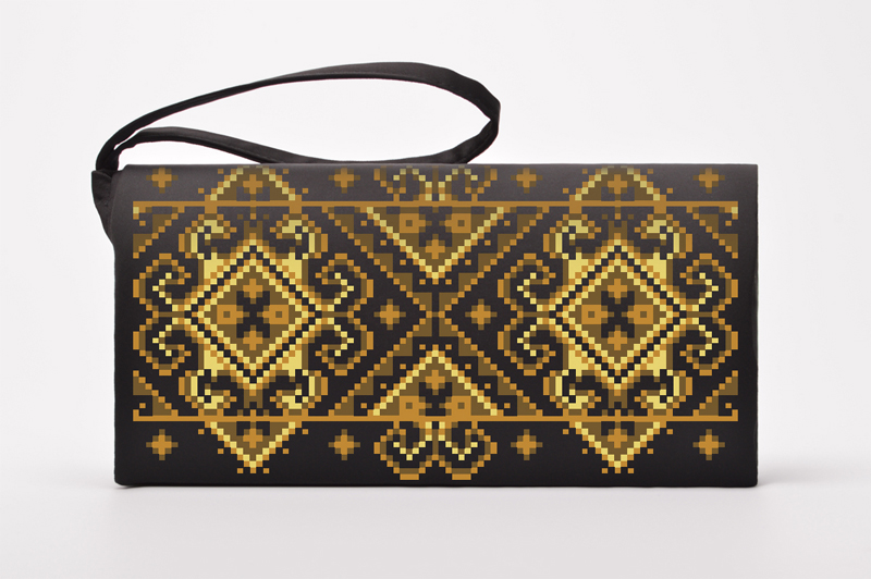 

Набір для вишивки бісером Барвиста Вишиванка заготовки пошитого клатча Кучерява безмежність (КЛ033лЧ1301k)