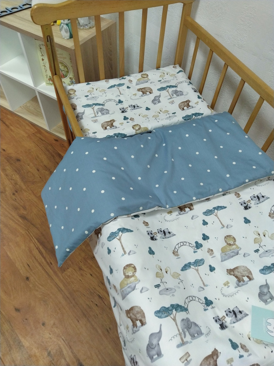 

Постельное белье в кроватку из сатина сине-зеленый рисунок Зоопарк Добрый Сон 4-10/22