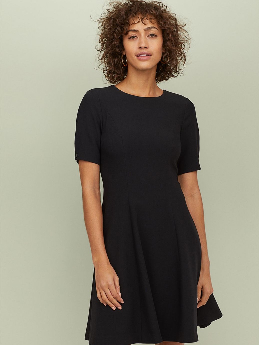 

Платье H&M 577513 38 Черное