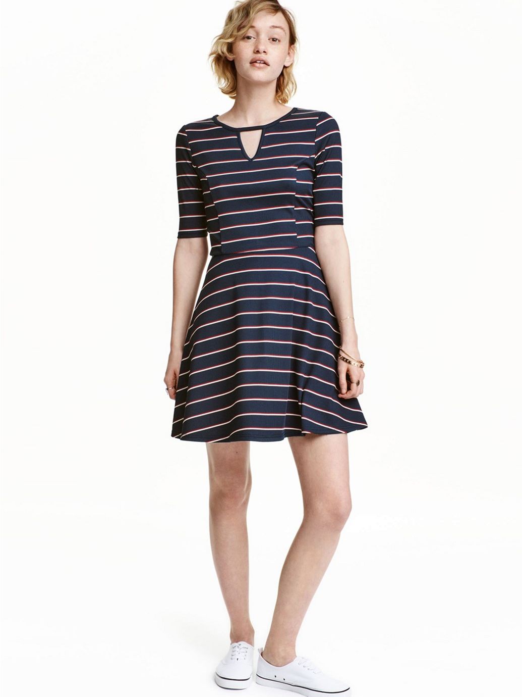 

Платье H&M 421558 36 Темно-синее с белым