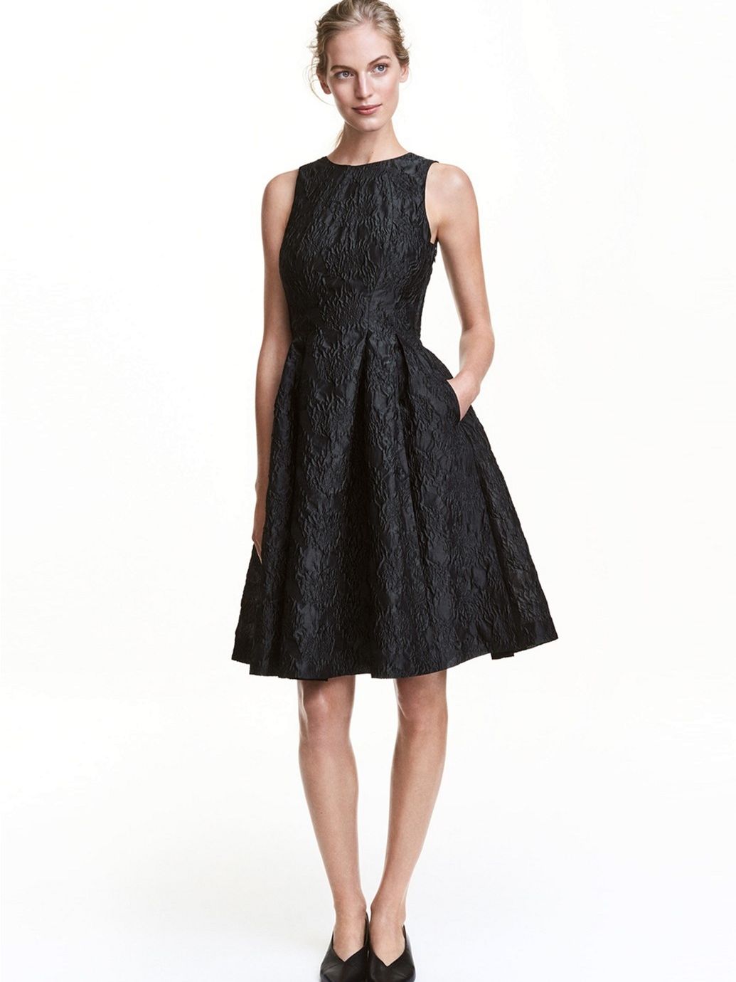 

Платье H&M 448255 36 Черное