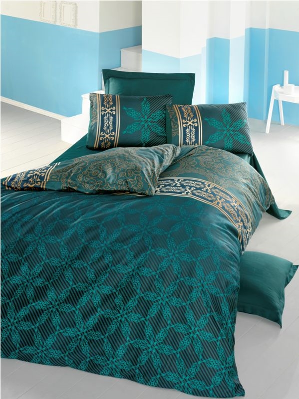 

Комплект постельного белья Victoria Sateen Alisa 200х220 см/2х50х70 см/2х70х70 см Зеленый