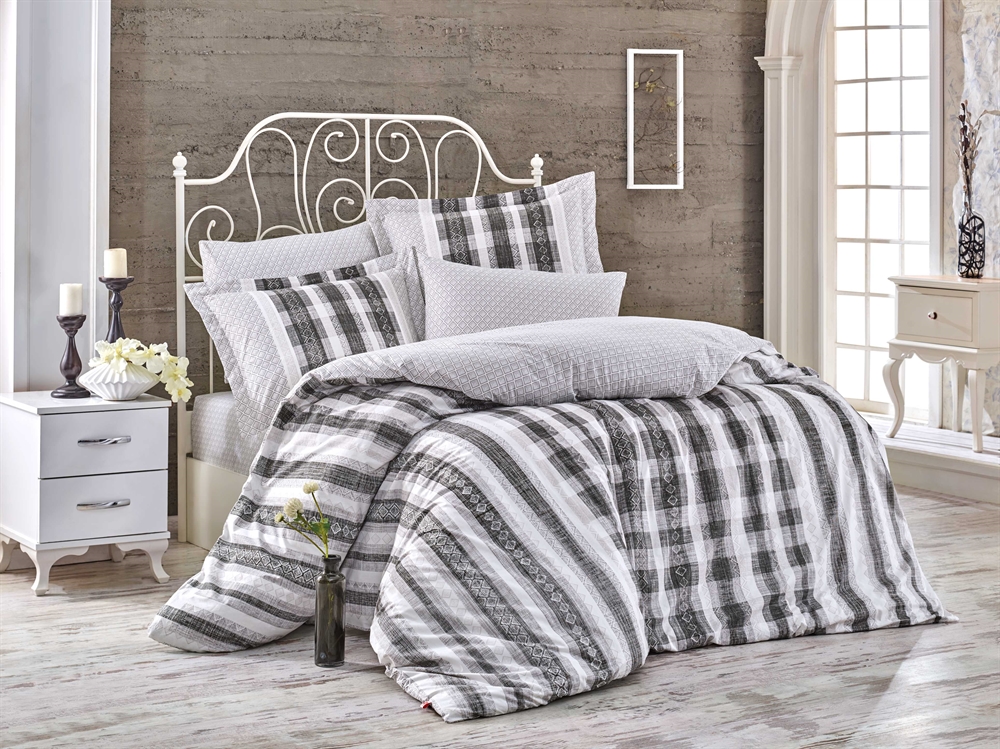 

Комплект постельного белья HOBBY Poplin Debora серый 160х220 см/1х50х70