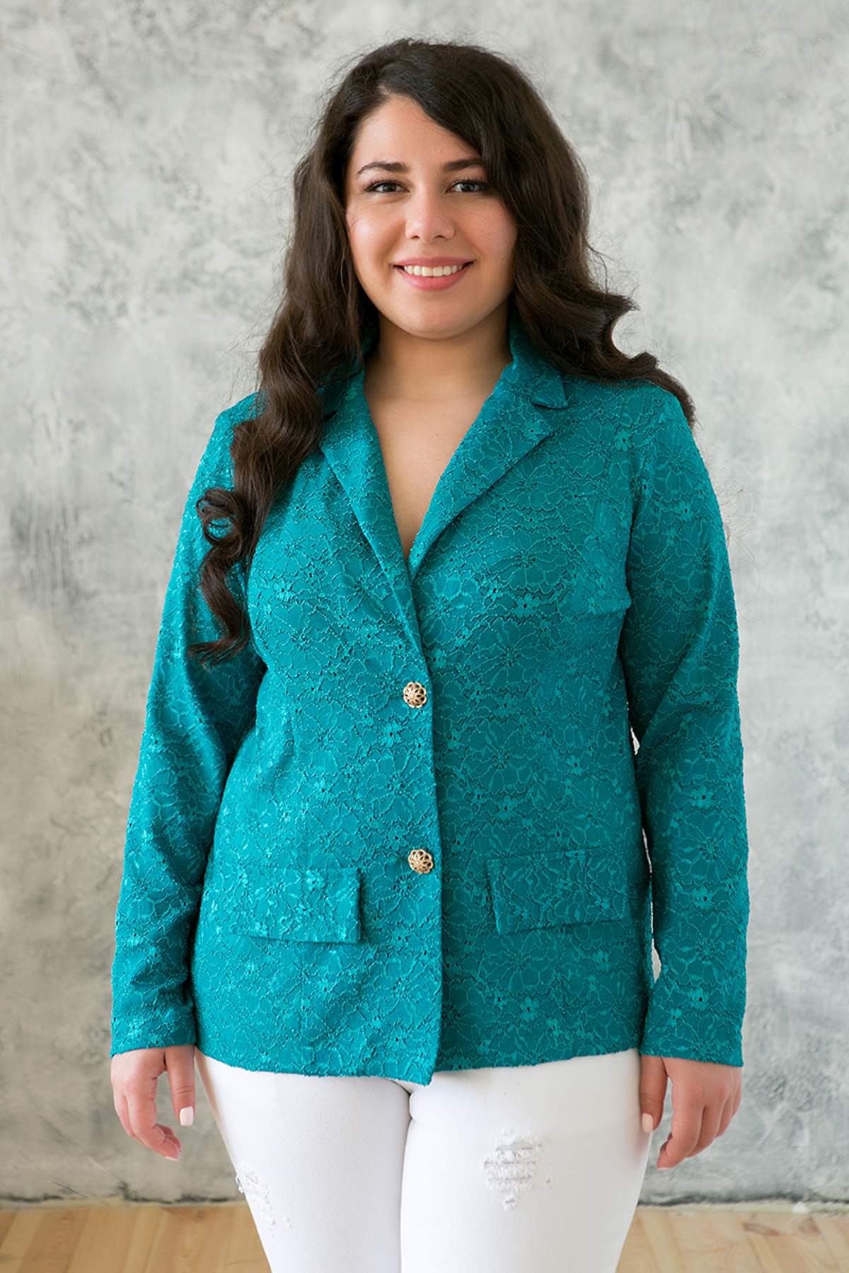 пиджак на полных клетка размер 54 60 кумар. жакет с рельефами. пиджак 56 размера. стеганные женские пиджаки больших размеров. жакет 60 размера.