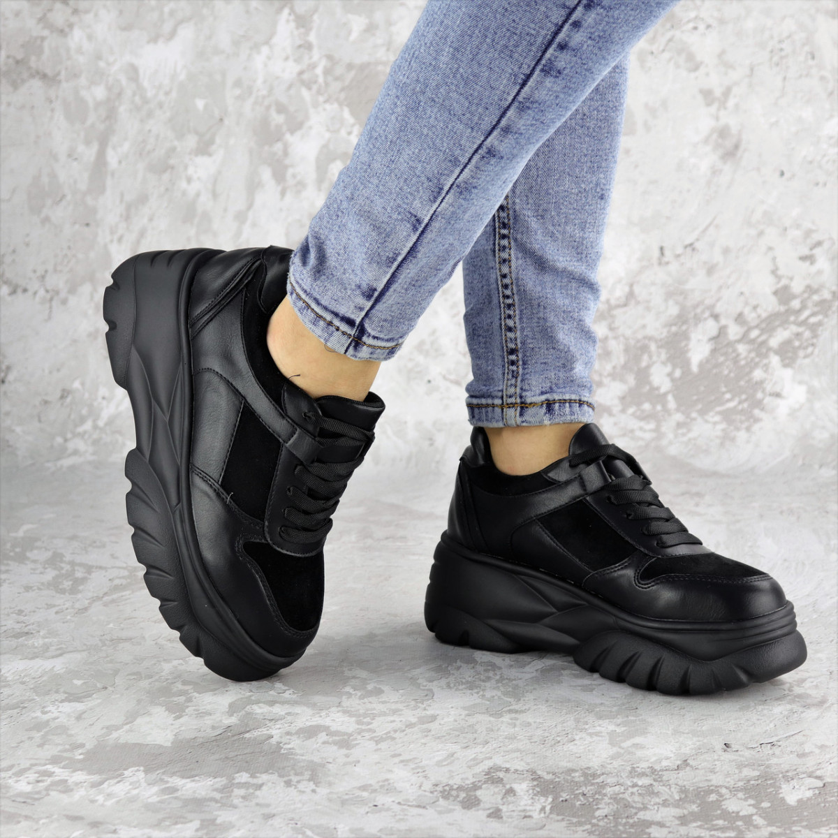 

Женские кроссовки Fashion Paige 1372 39 размер 24,5 см Черный