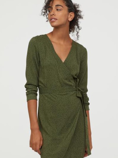 

Платье H&M 0685017-0 40 Зеленое