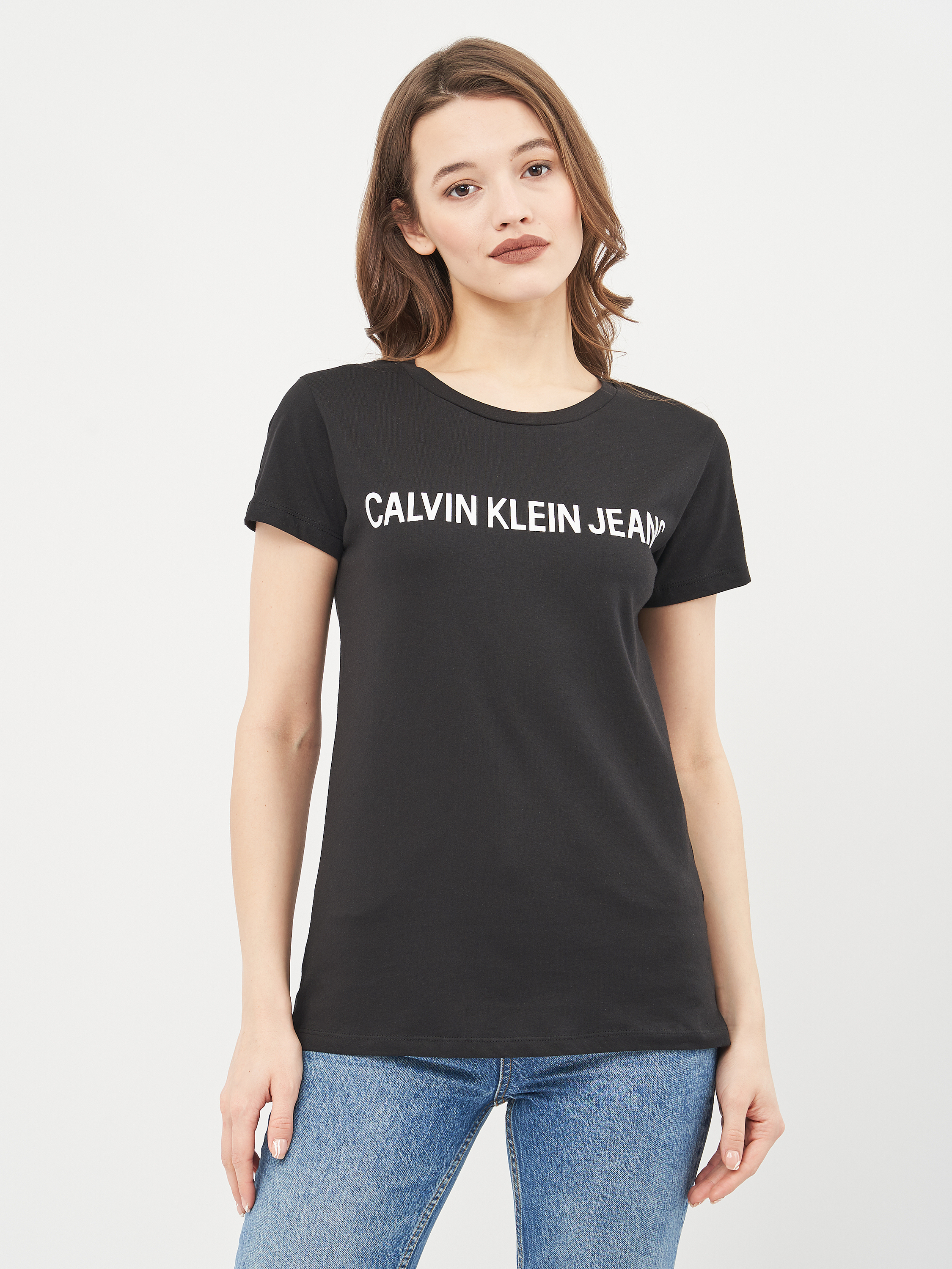 Акція на Футболка жіноча Calvin Klein Jeans 10482.1 XS (40) Чорна від Rozetka