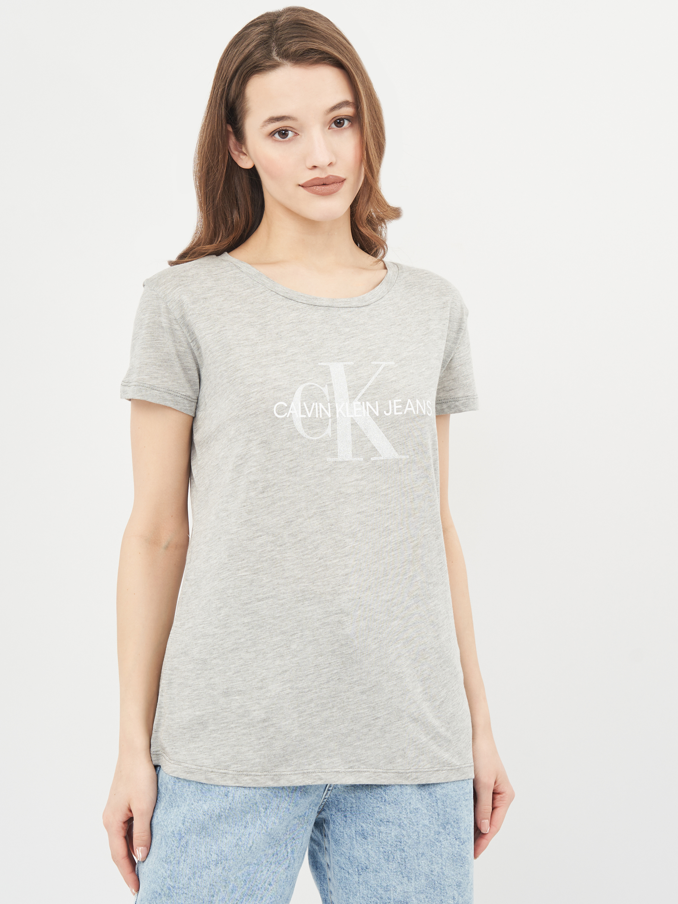 Акція на Футболка жіноча Calvin Klein Jeans 10488.3 L (46) Сіра від Rozetka