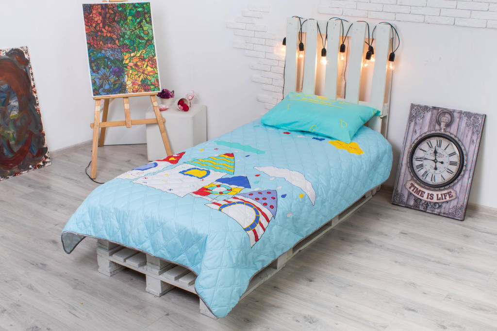 

Детское покрывало CottonTwill Городок 145x205 см + наволочка 50x70 см ( FB8732CT)