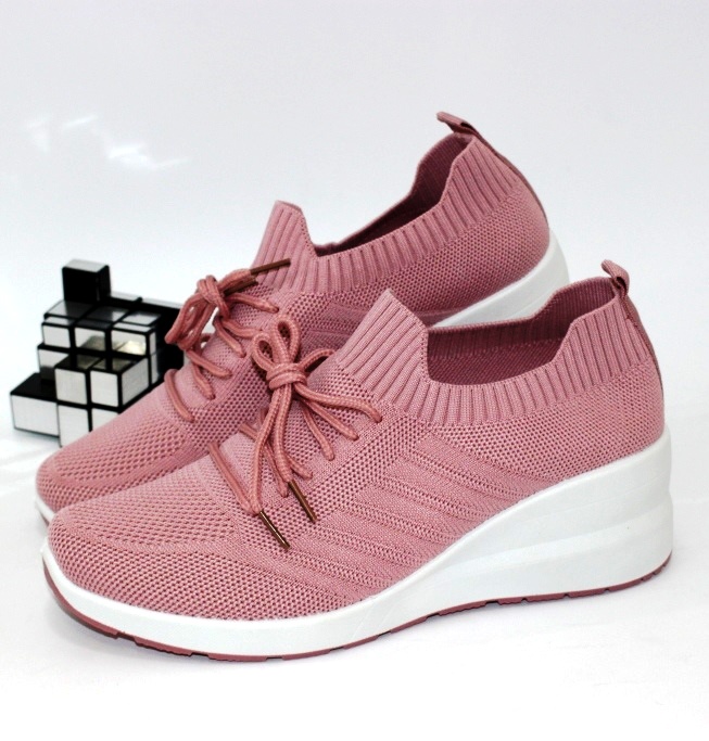

Кроссовки трикотажные на танкетке Moli B38-2 38 23.5см розовый