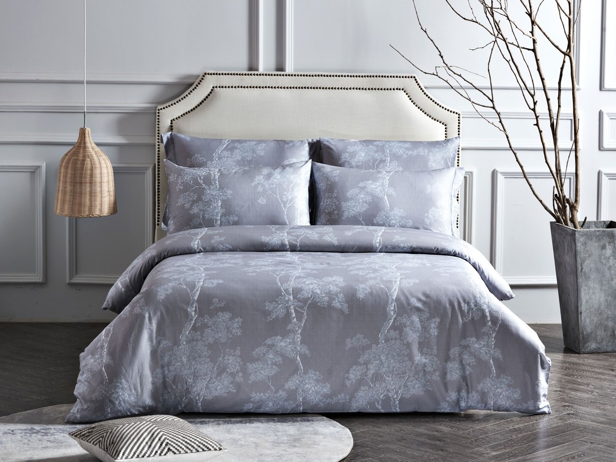 

Комплект постельного белья LUXURY LINENS June 200*220