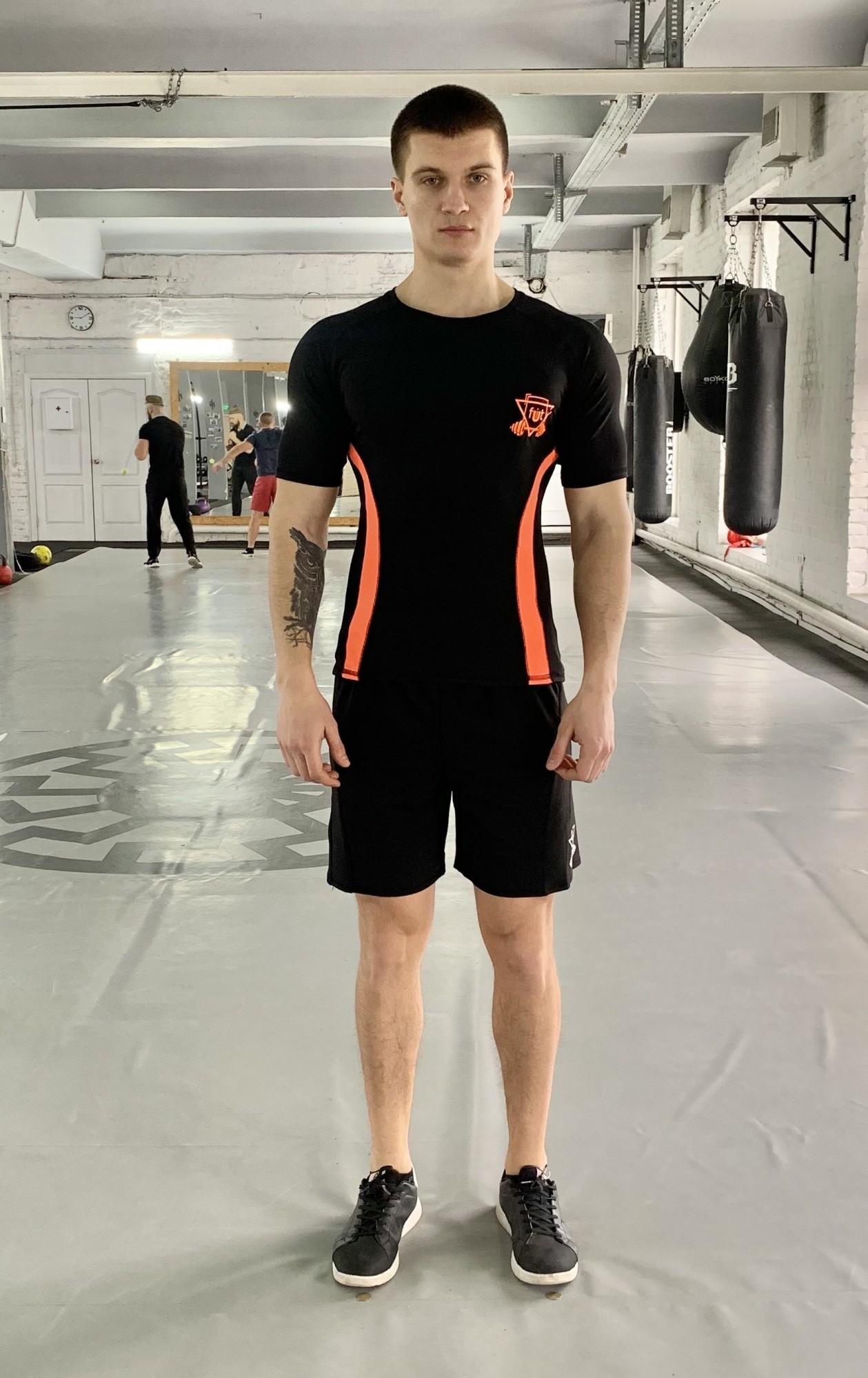

Мужской спортивный комплект (Рашгард+шорты) Armm O-black 1.0 FitU XL Черный 000151142
