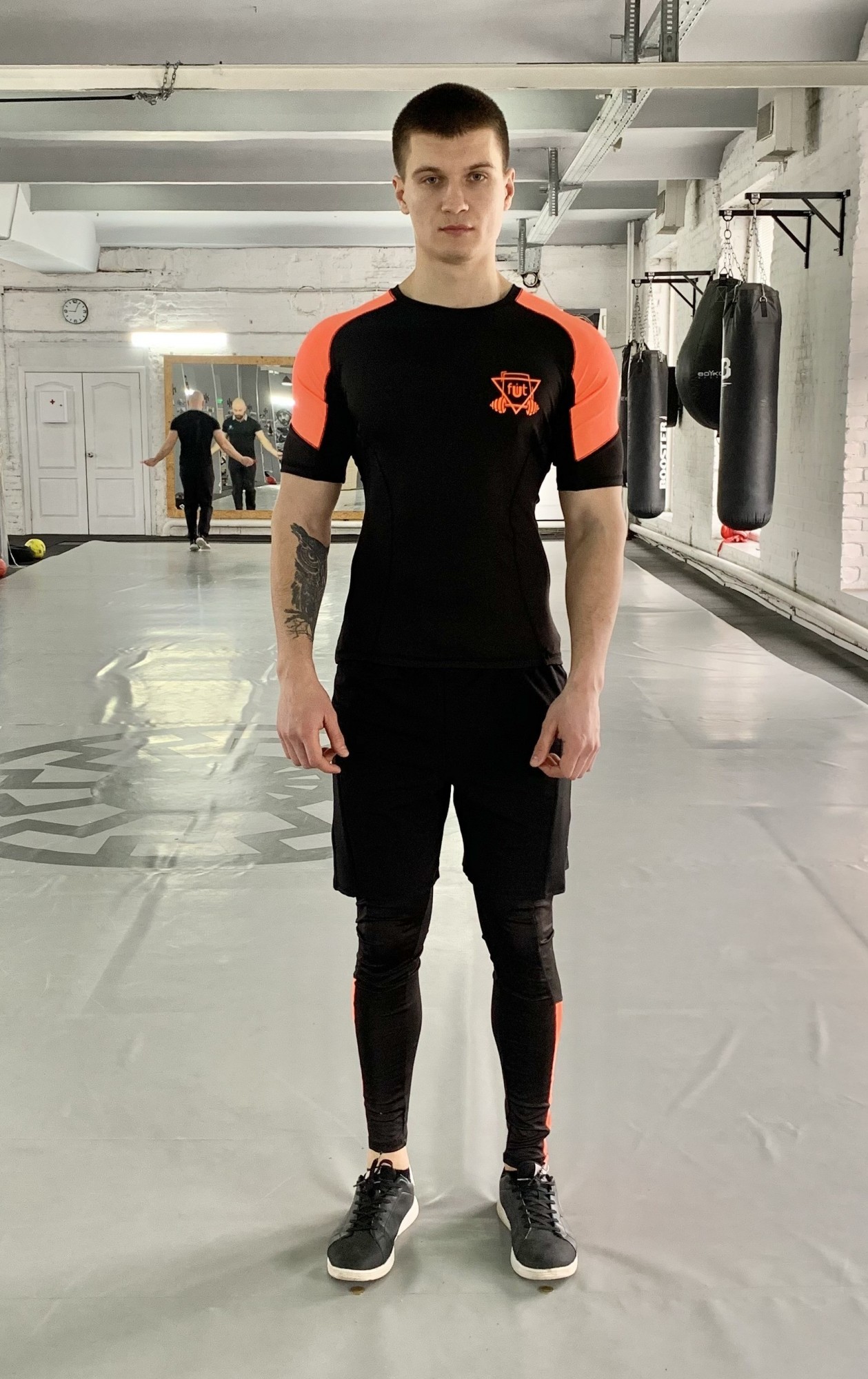 

Мужской спортивный комплект (Рашгард+тайтсы+шорты) Force-sh orange 3.0 FitU XL Черный 000151194