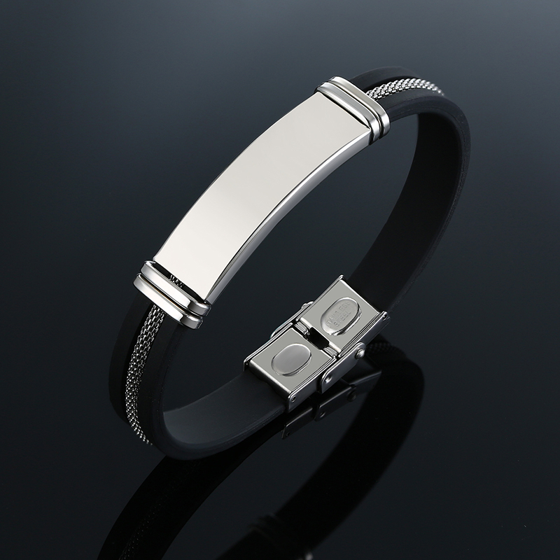 

Кожаный браслет BroBand Smooth c серебряной вставкой 21.5см (BB-FIVE-BLACK-SILVER-20-5)