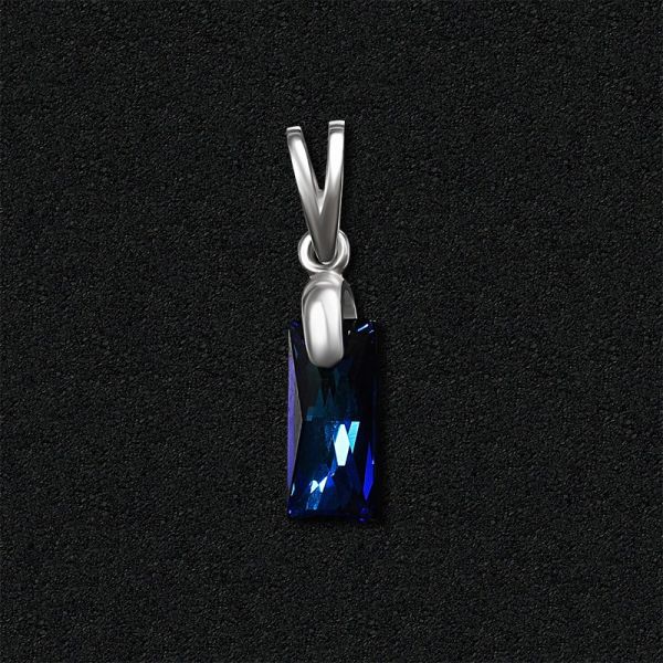

Серебряный подвес с кристаллом Swarovski 3308-bb
