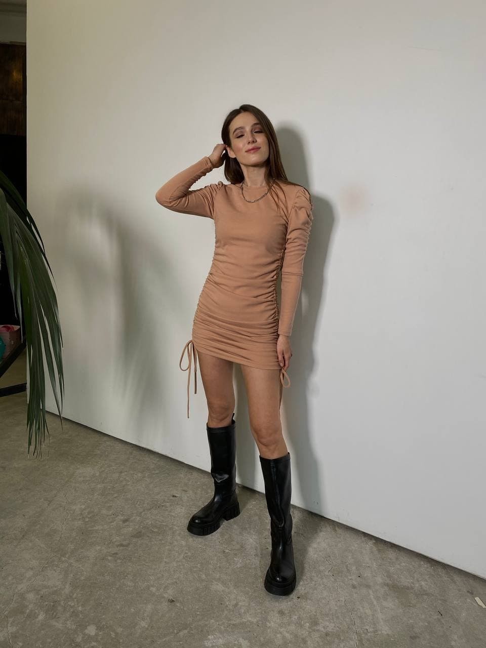 

Платье zf Пудра M Фон