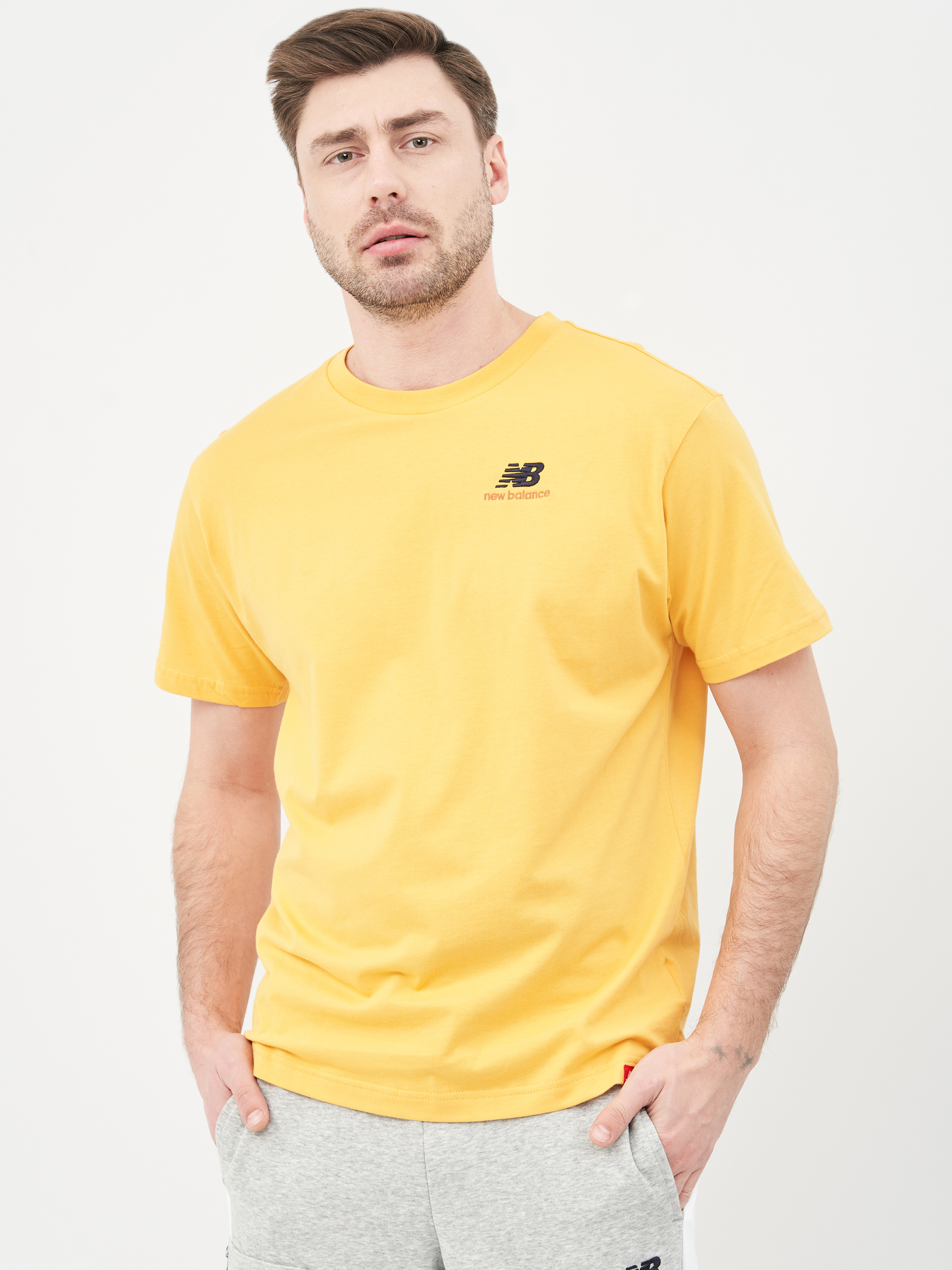 

Футболка New Balance Ess Embriodered MT11592ASE XL Желтая