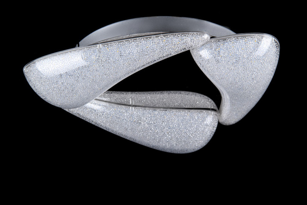 

Люстра L9663/3R LED