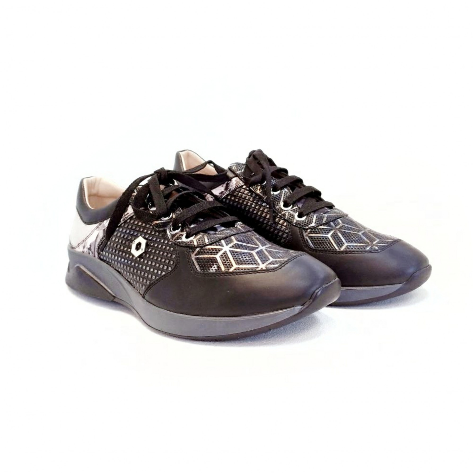 

Женские кроссовки Dostoevsky shoes Black Wave 38 (25,5 см) черные (144)