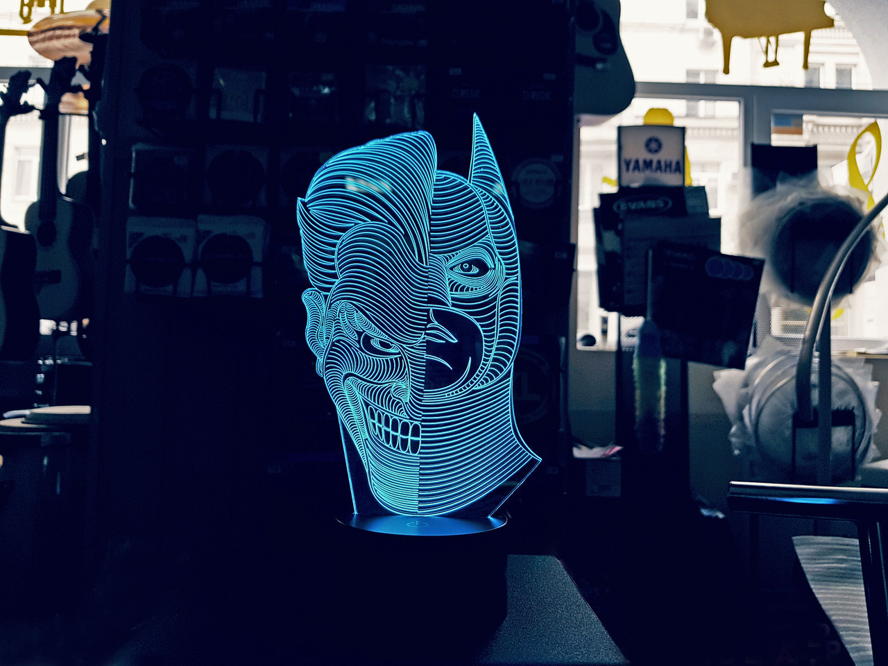 

Детский ночник - светильник "Джокер/Бетмен" 3DTOYSLAMP