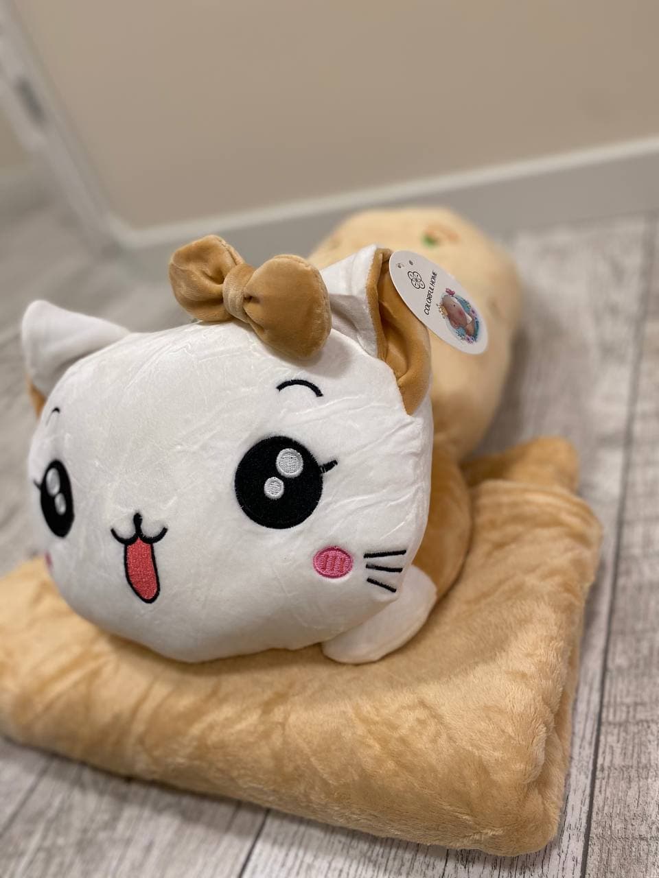 

Мягкая Игрушка подушка плед 3 в 1 Кошечка бежевая