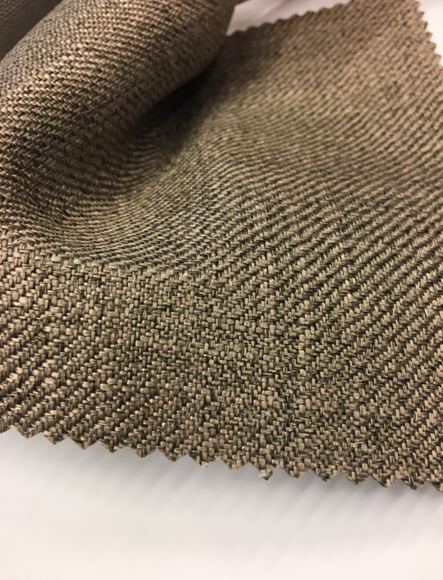 

Комплект штор NoVa_Curtains Lint c подхватами Pinecone 140х270 см 2 шт Кофе с молоком