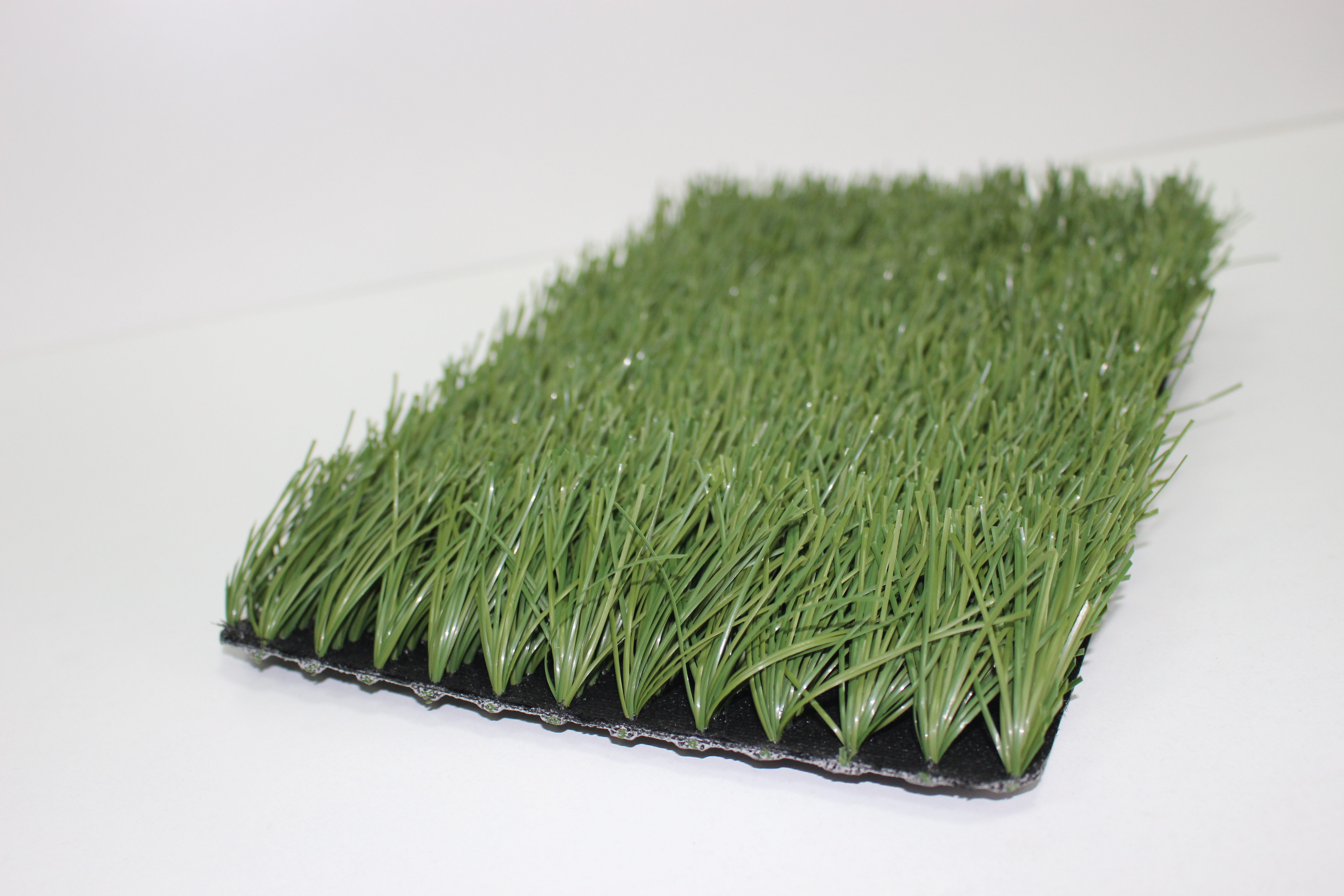 

Искусственная трава для футбола Ccgrass SuperB-5004E170-PU (100012)