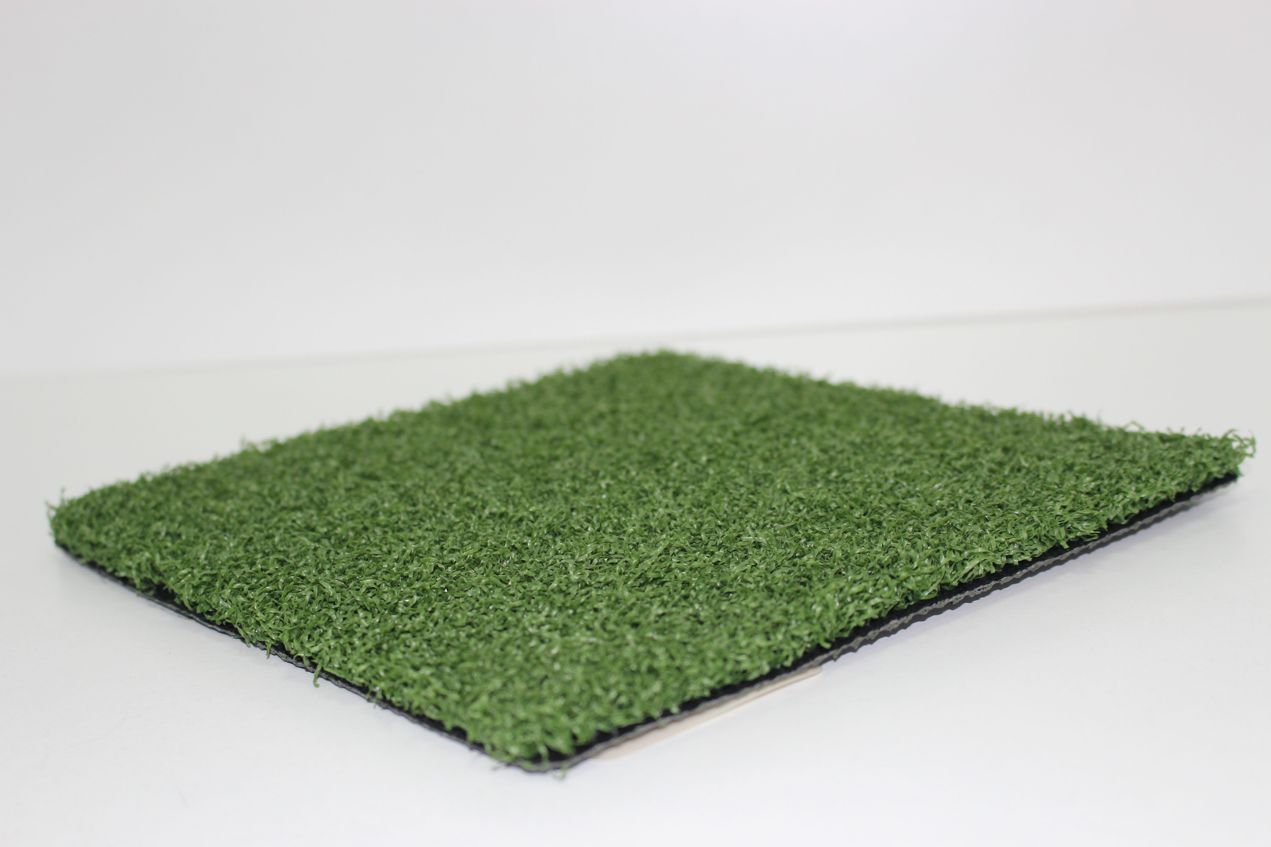 

Искусственная трава для гольфа Ccgrass Green HF-1205B080-BL (100015)