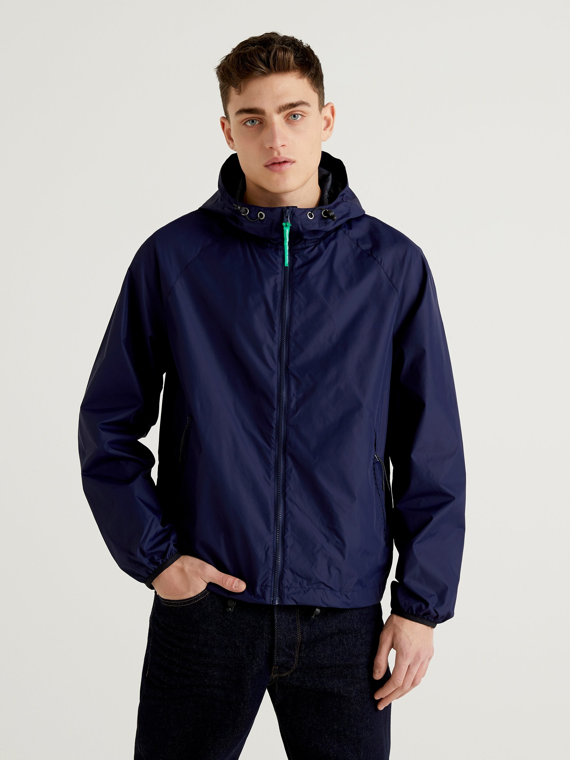 

Ветровка United Colors of Benetton 281153GI8-252 M